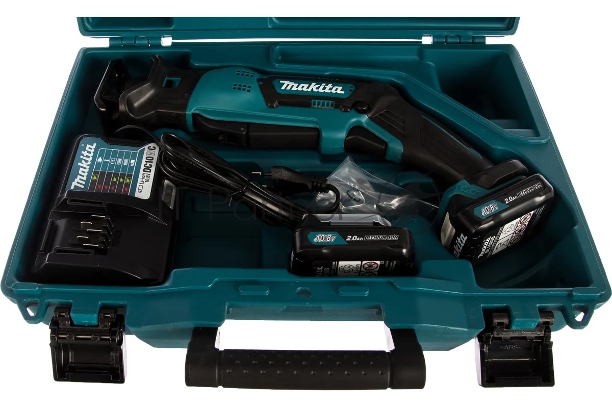 Ножовка Makita JR103DWAE10.8В 2х2Ач Li-ion 0-3300об\м ход-13мм рез-50мм 1.3кг чем б\кл зам. пилки