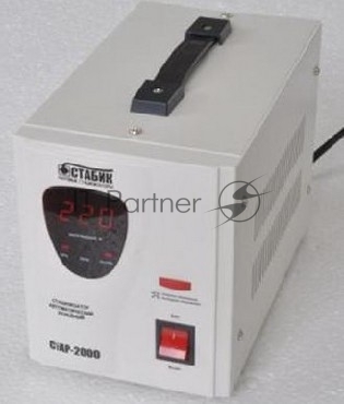 Стабилизатор напряжения RUCELF CTAP-2000VA 2000ВА, диапазон 140-270,однофазный,управление релейное, дисплей,точность 220+-6%, КПД 98%.