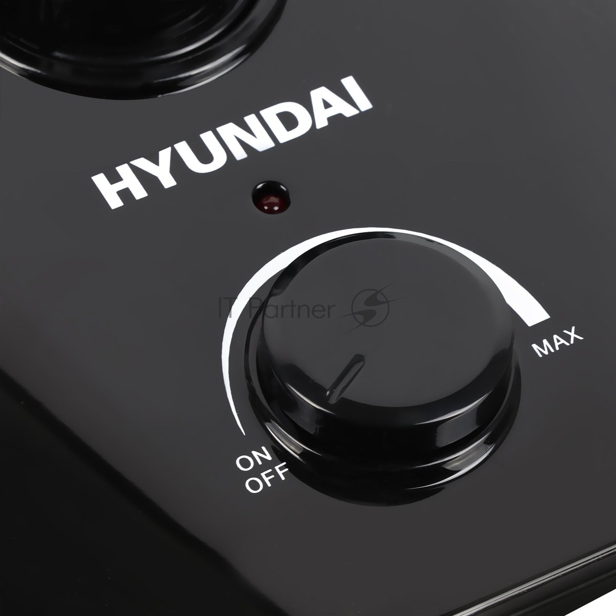 Антенна телевизионная Hyundai H-TAI400 30дБ активная черный