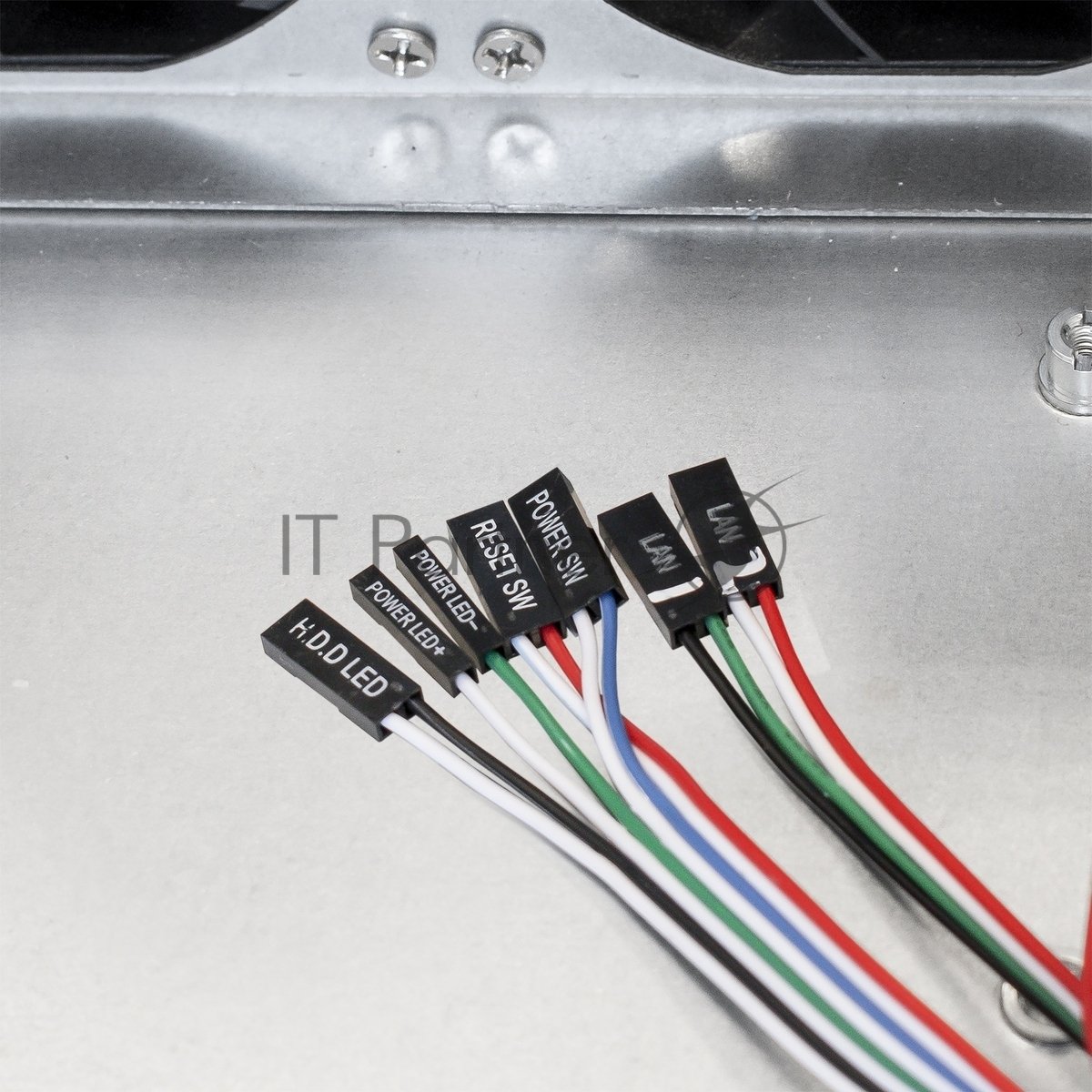 Exegate EX293401RUS Серверный корпус ExeGate Pro 2U660-HS12 <RM 19", высота 2U, глубина 660, БП 1U-1100ADS, 12xHotSwap>