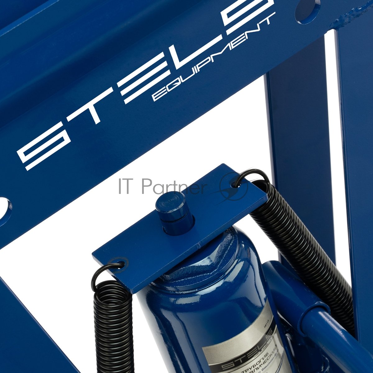 Трубогиб гидравлический Stels 8 т, в комплекте с башмаками 1/2"–1",пласт. кейс.