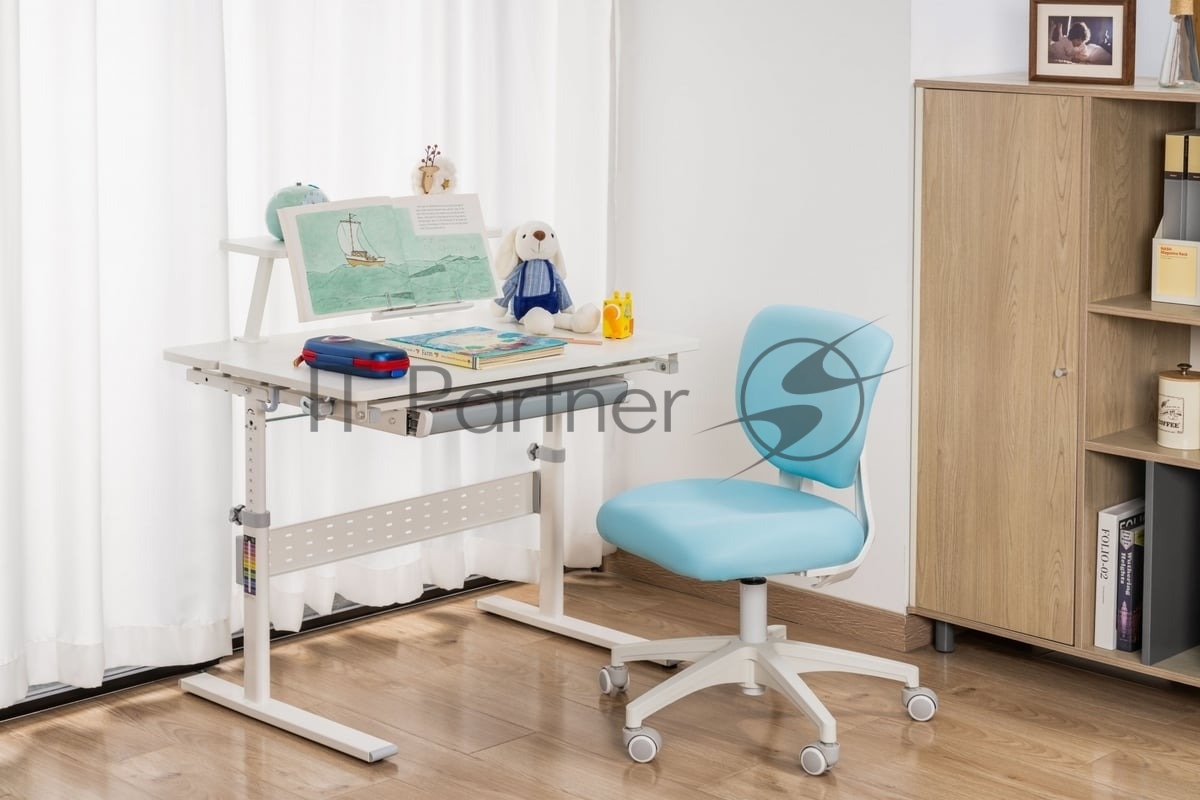 Кресло Cactus CS-CHR-3594BL голубой, ткань, 75 кг, механизм качания