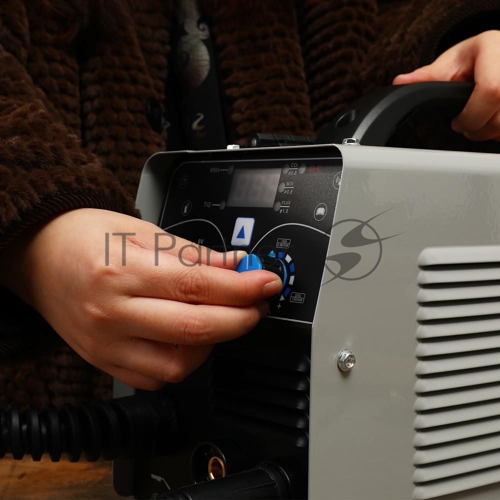 Сварочный полуавтомат Deko DKWM200A MIG-MAG/ММА 5.6кВт