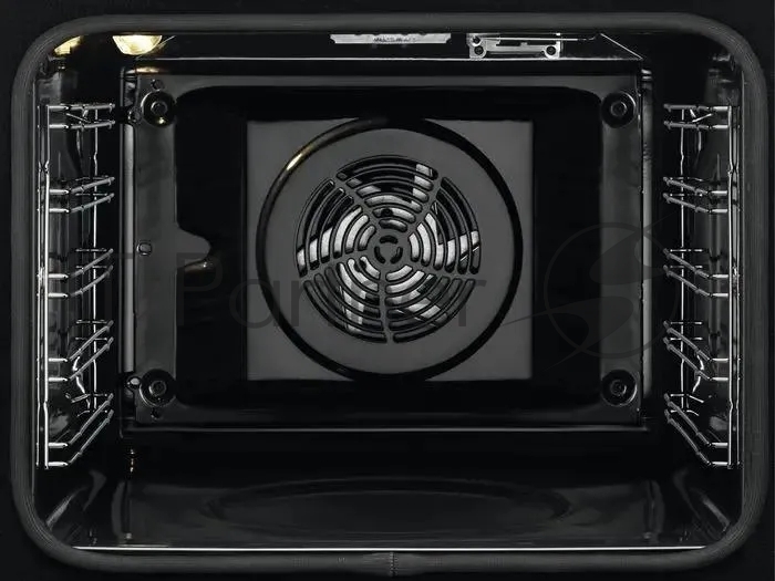 Духовой шкаф электрический Electrolux EOC8P39WX черный/нержавеющая сталь
