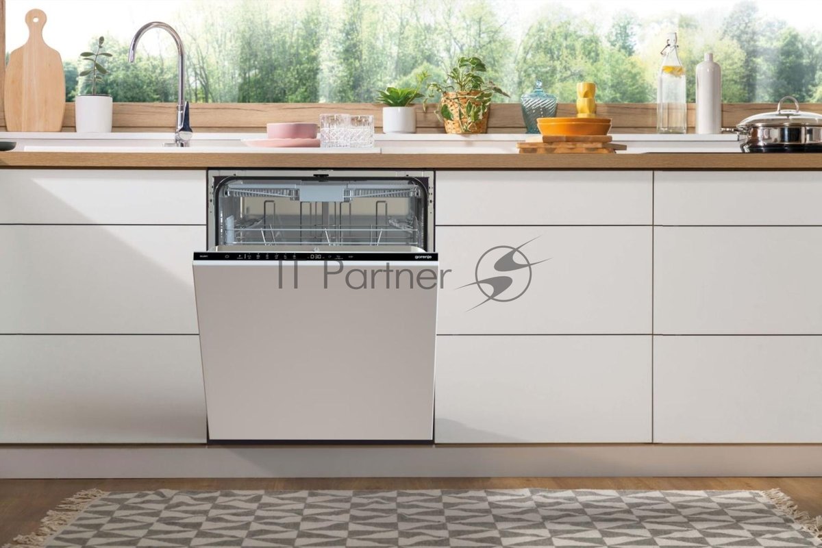 Встраиваемая посудомоечная машина Gorenje GV643E90 полноразмерная