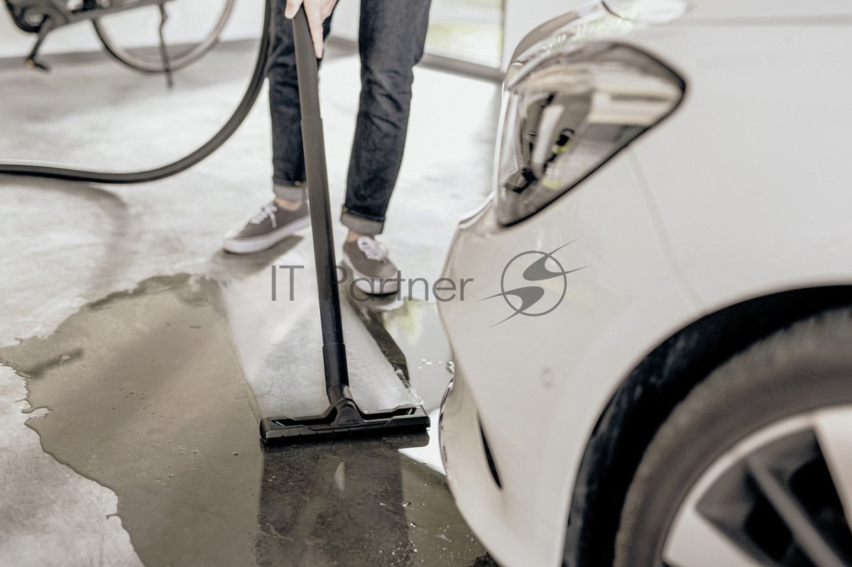 Строительный пылесос Karcher WD 4 P S V-20/5/22 желтый, 1000 Вт, уборка сухая/сбор воды/выдув, пылесборник мешок/контейнер, 20 л