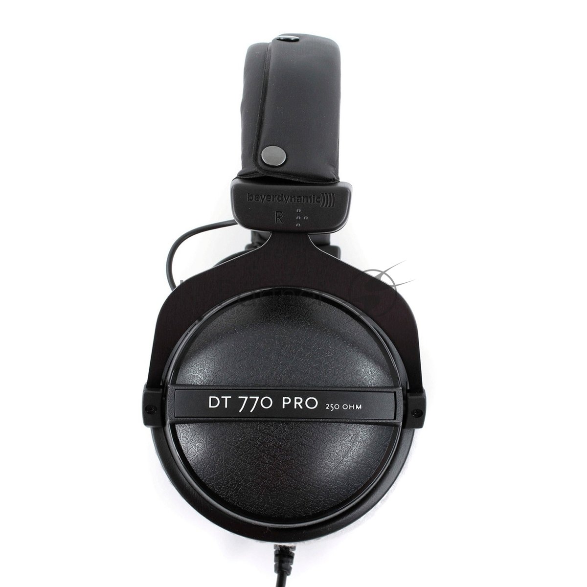 Проводные наушники Beyerdynamic DT 770 PRO (250 Ohms) черный, полноразмерные, Jack 6.35/3.5 мм