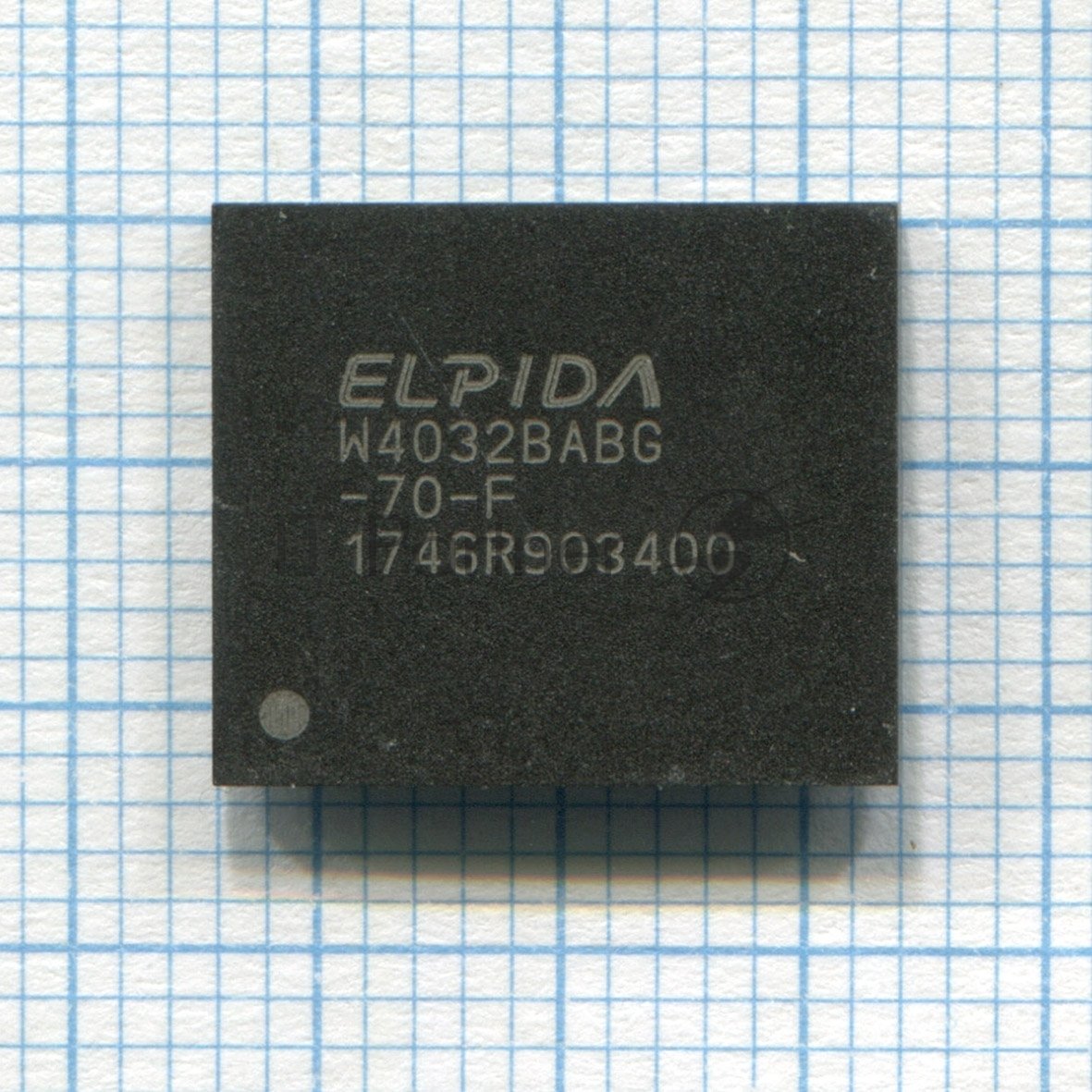 Видеопамять ELPIDA W4032BABG-70-F