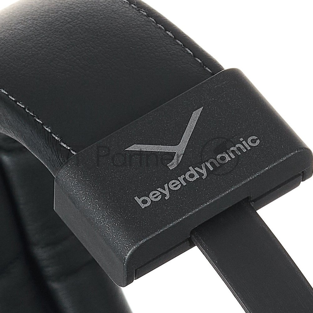 Проводные наушники Beyerdynamic DT 1770 PRO MK II черный, полноразмерные