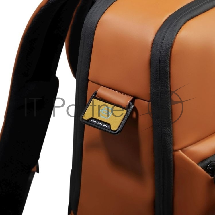Рюкзак Piquadro Corner 2.0 CA6464C2OW/CU оранжевый полиуретан