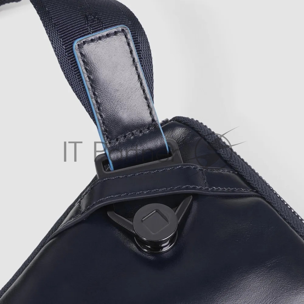 Сумка Piquadro Blue  Square  CA6897B2/BLU2  темно-синяя натур.кожа