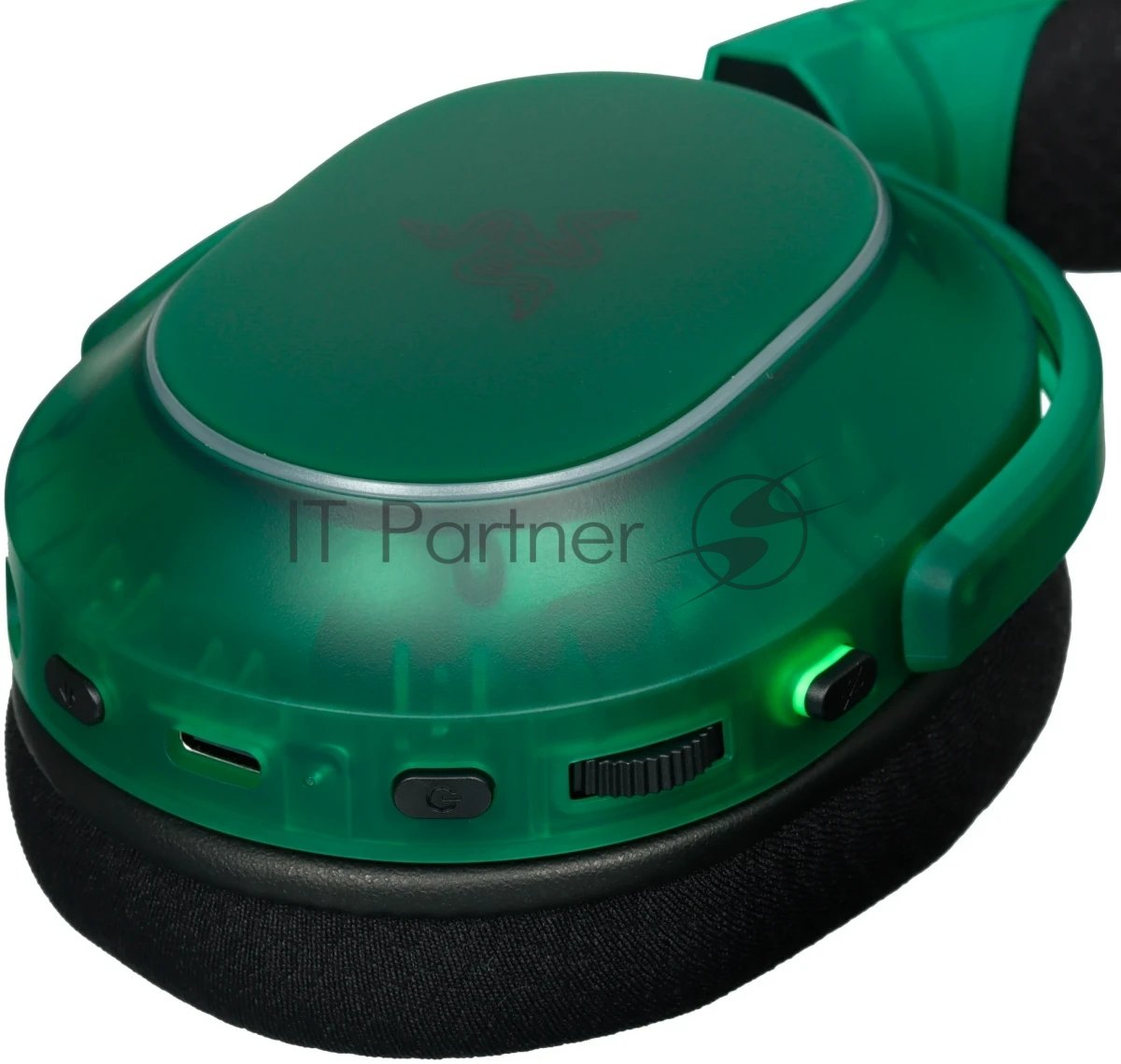 Гарнитура Razer Barracuda X Chroma Phantom Green Edition зелёный, беспроводная, Bluetooth, до 70 ч, подсветка