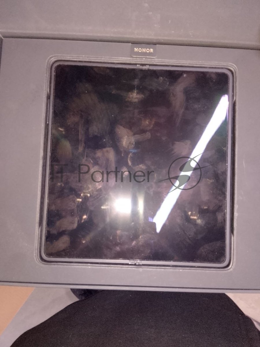 (Из ремонта) Смартфон Honor MAGIC V2 16/512GB 5109BAXL BLACK PU