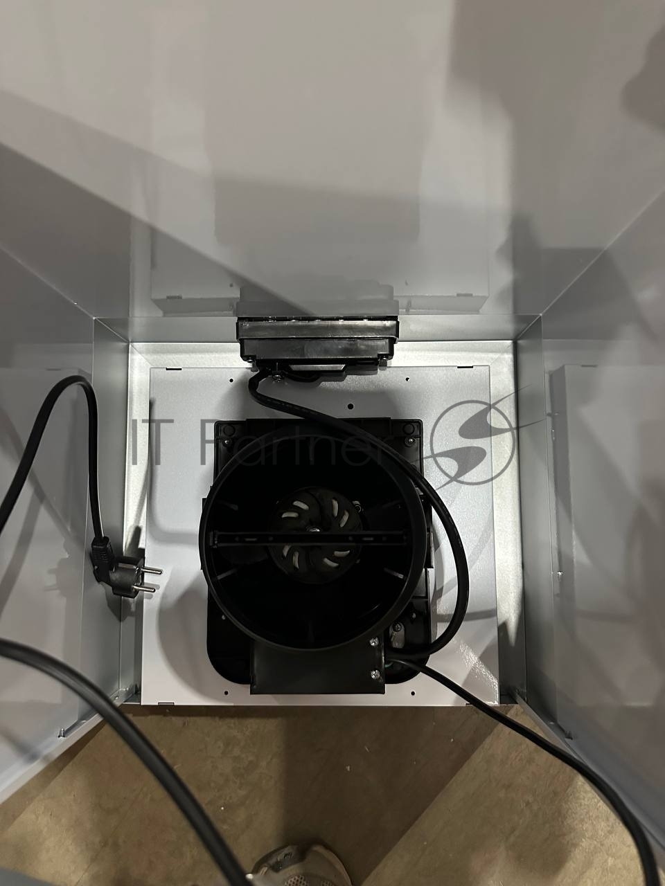 (Поврежденный товар) Кухонная вытяжка HOMSair PHLOX Push 40 белый (Вмятина на корпусе)