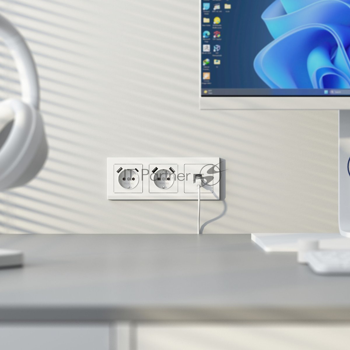 Розетка Ethernet RJ-45 cat. 6A экранированная (белый матовый)