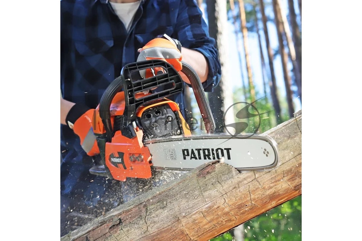 Бензопила PATRIOT PT4518 imperial [220105555] {раб. объем 45сс, 2,9 л.с, шина 18", цепь 0,325" ; 0,058"/1,5mm ; 72 звена;}