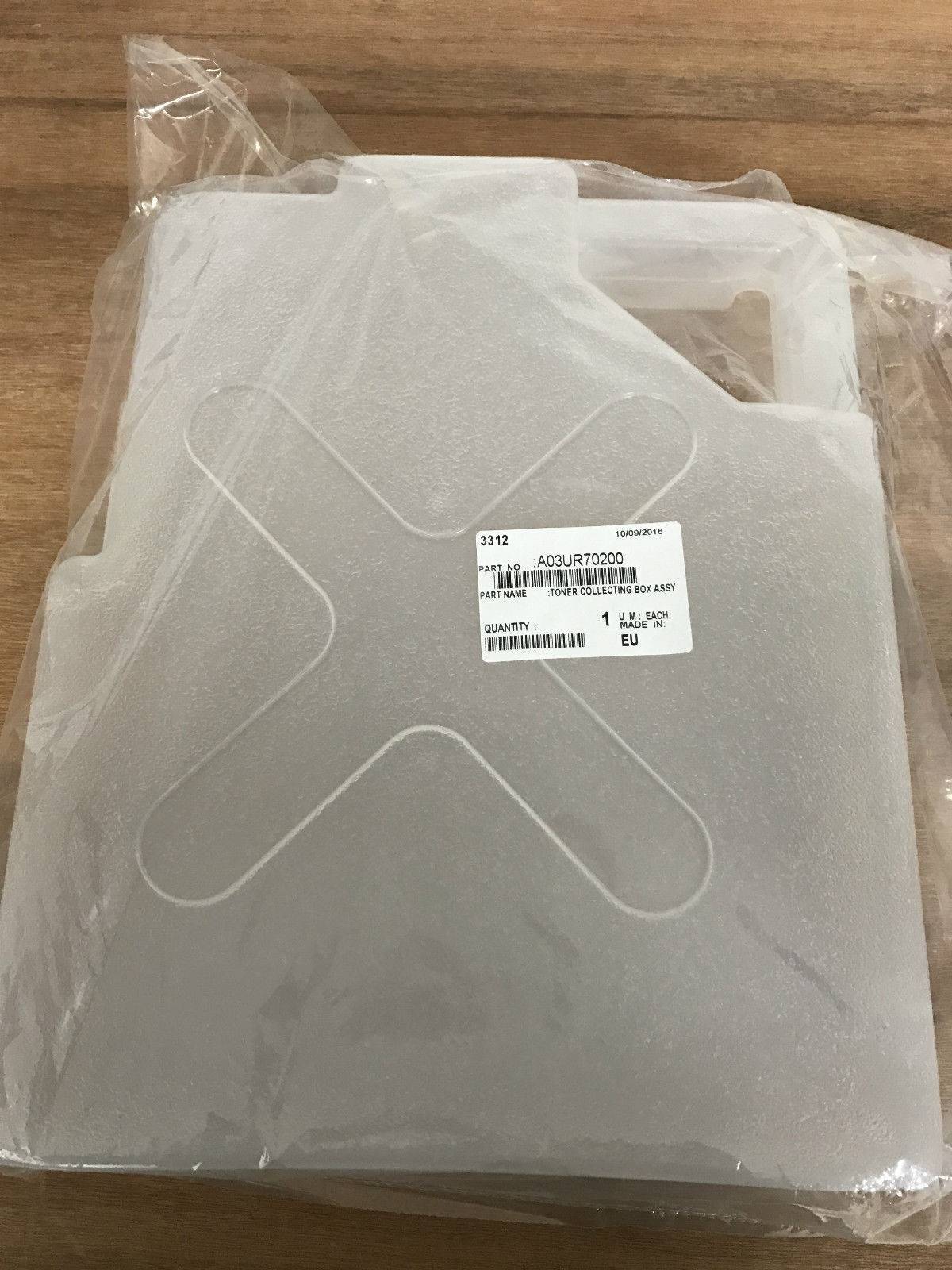 A03UR70200 Бункер для отработанного тонера Konica-Minolta bizhub  Pro C500 (A03UR70200/65AAR73600/65AA-2450/4969100101)