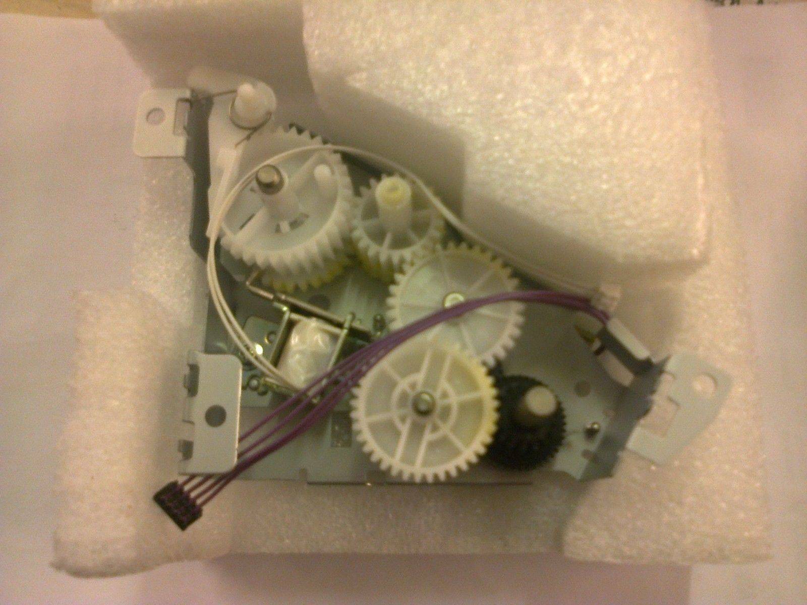 Привод узла захвата бумаги в сборе HP CLJ M551/M575/LBP 5480/7780c (RM1-8135) OEM