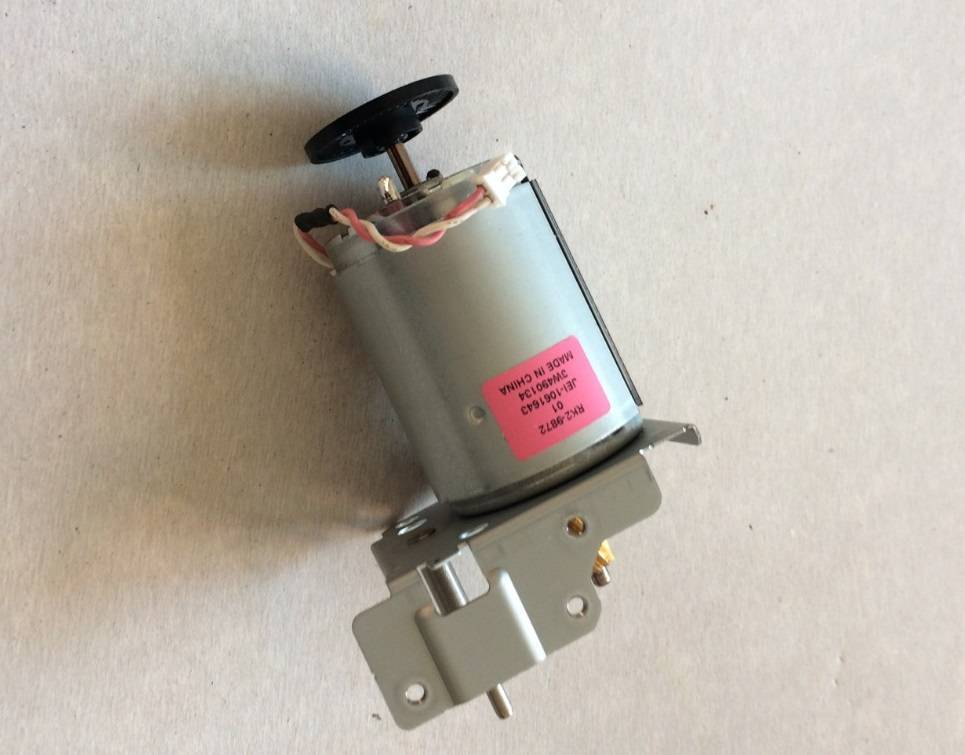 RK2-9872 Главный мотор HP LJ M15/M28  (RK2-9872)  OEM