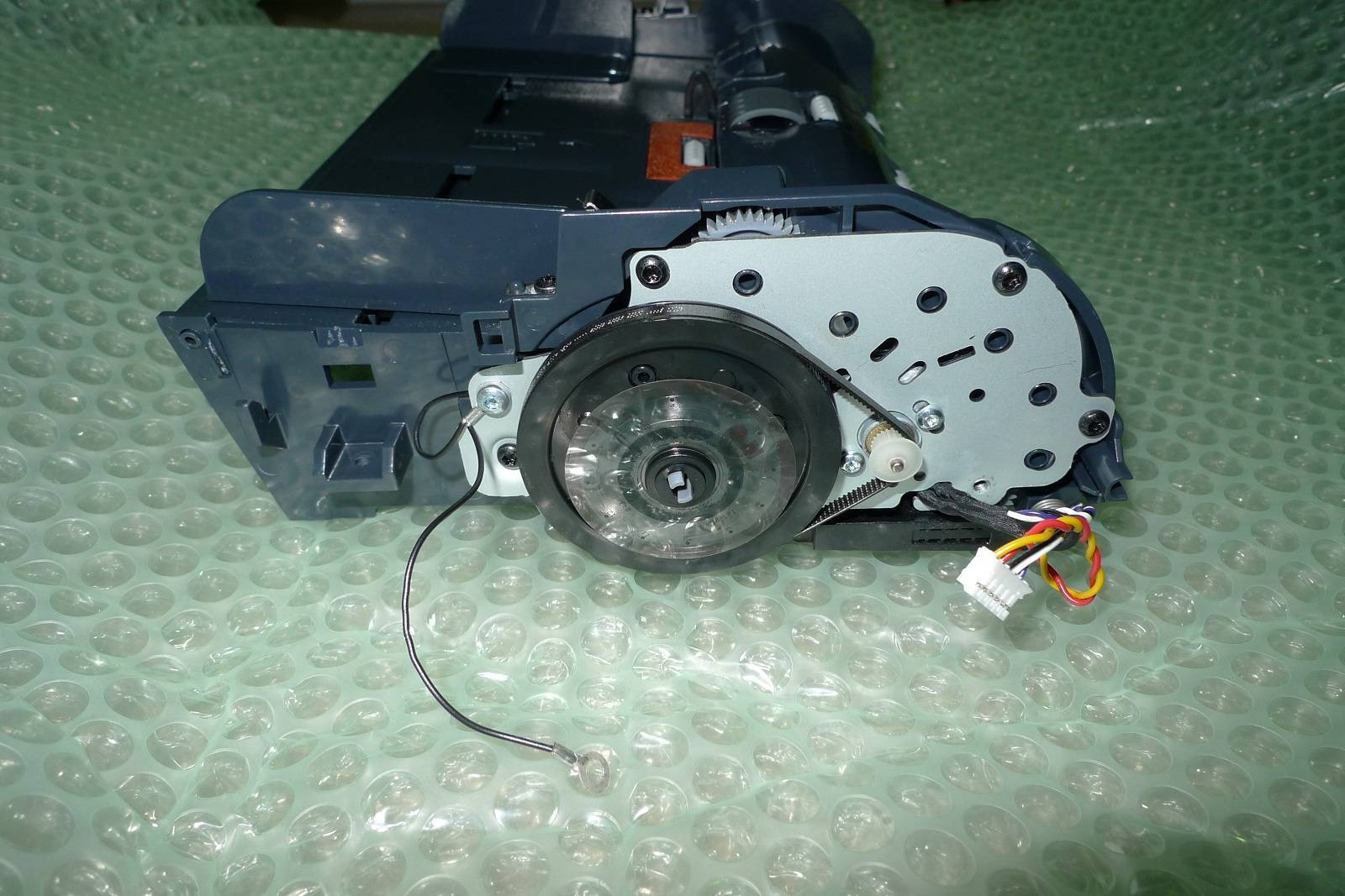 Центральная часть ADF LaserJet (входит в состав CF288-60029 | CF288-60011)