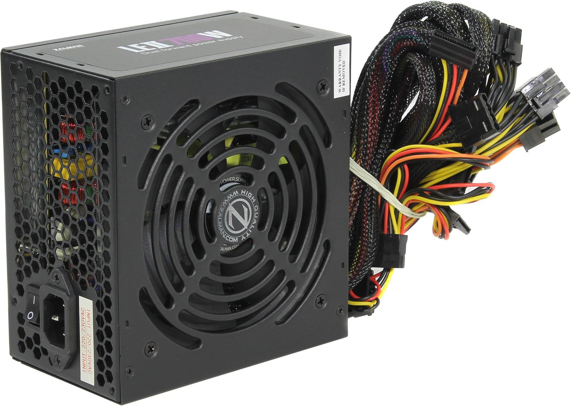 Блок питания Zalman ZM700-LEII <700W, (20+4+4+4) pin, 4x(6+2) pin, 6xSATA, 3xMolex, 12 см, кабель питания, ATX> RTL