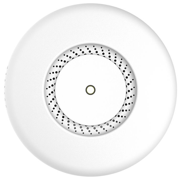 Точка доступа MikroTik cAP ac with 716MHz CPU, 128MB RAM, 2 x Gbit LAN (one with PoE-out), built-in 2.4Ghz 802.11b/g/n Dual Chain wireless, built-in 5GHz 802.11an/ac Dual Chain w (существенное повреждение коробки)