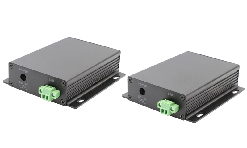 Удлинитель Ethernet (комплект: TR-IP/1х2шт.) OSNOVO TR-IP/1-KIT Удлинитель Ethernet (VDSL) до 1000м по коаксиальному кабелю RG59 (RG6), телефонному, UTP кабелю. Скорость передачи по RG59: 95Мбит/с(50м), 93,4Мбит/с(500м), 85,3Мбит/с(1000м). Устро