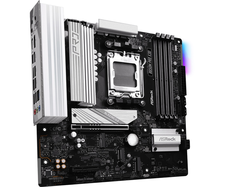 Материнская плата ASROCK B650M X3D, AM5, B650, 4*DDR5, 4*SATA, 3*M.2, 3*USB 3.2, 4*USB 2.0, Type-C, 2*PCIx16, 1*M.2 (Key E), HDMI+DP, mATX