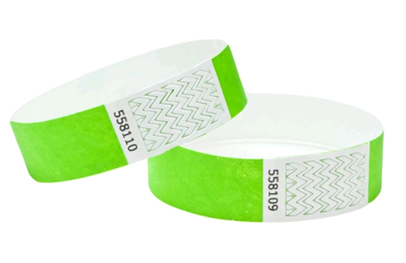 Упаковка браслетов (6 рулонов в упаковке) Zebra Wristband, Polypropylene, 1x11in (25.4x279.4mm); Direct thermal, Z-Band Direct, Adhesive closure, 1in (25.4mm) core, 200/roll, 6/box, Green