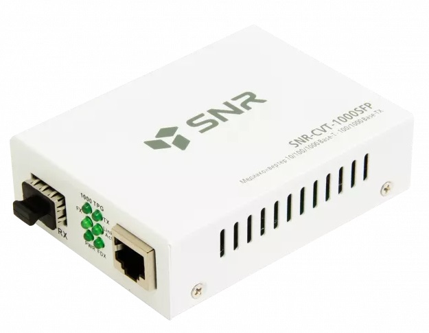 Медиаконвертер SNR Медиаконвертер  10/100/1000-Base-T / 100/1000Base-FX с SFP-портом (потертости, не сходится S/N с коробкой.)