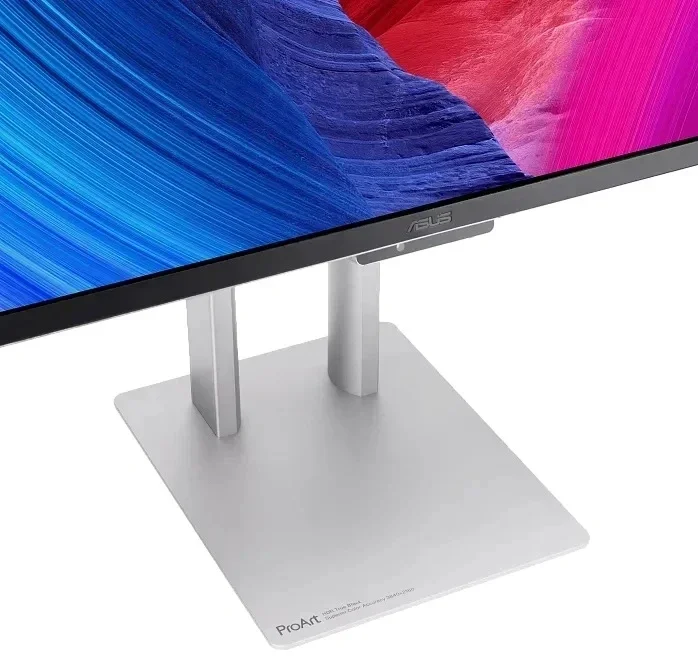 Монитор 31.5" Asus ProArt PA32UCDM QD-OLED 3840x2160, 240 Гц, 0.1 мс, 16:9, 250 кд/м² (типичная), HDMI 2.1, 2×Thunderbolt 4, USB-C (96 Вт PD), USB Hub (1×USB-A + 1×USB-C), динамики (2×3 Вт), DisplayHDR 400 True Black, Dolby Vision, HDR10, HLG, FreeSync, серебристый