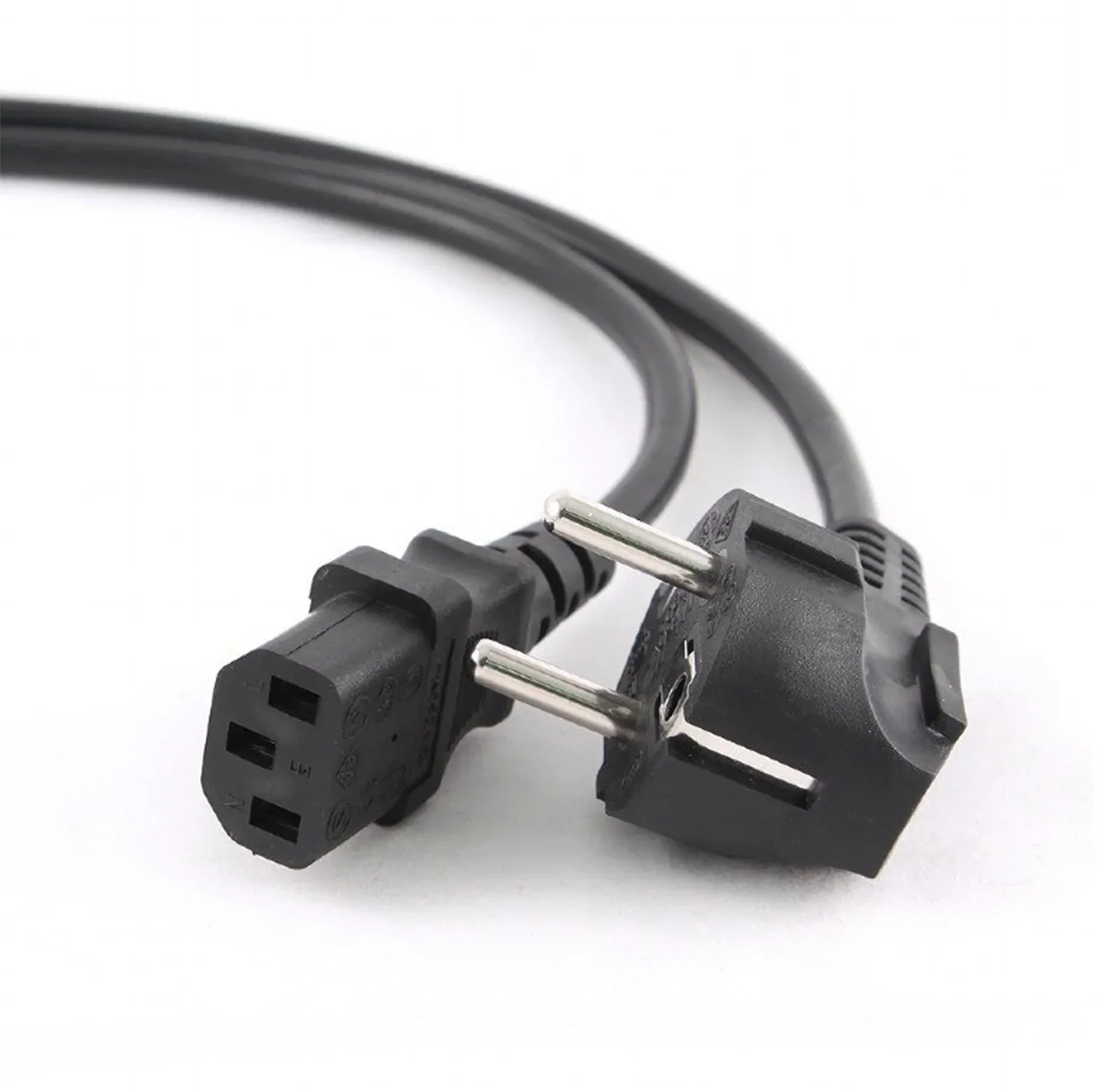 NTSS Шнур питания NTSS для БРП IEC 60320 C13 –   Schuko, 3х0.75, 1.8 м, ГОСТ NTSS-PC13771