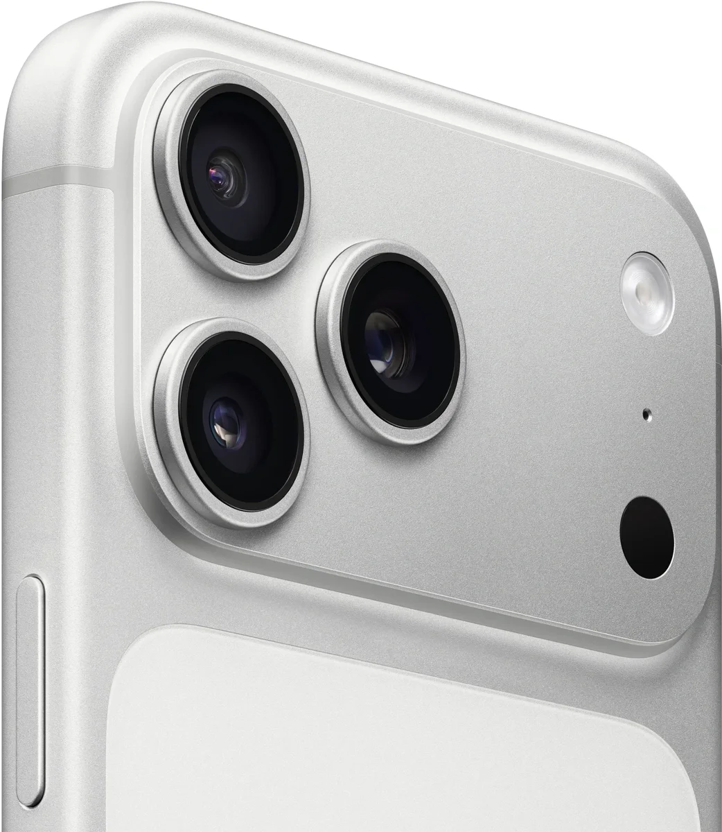 Смартфон Apple A3526 iPhone 17 Pro Max 512Gb 12Gb серебристый моноблок 3G 4G 1Sim 6.9" 1320x2868 iOS 26 48Mpix 802.11 a/b/g/n/ac/ax/be NFC GPS Protect