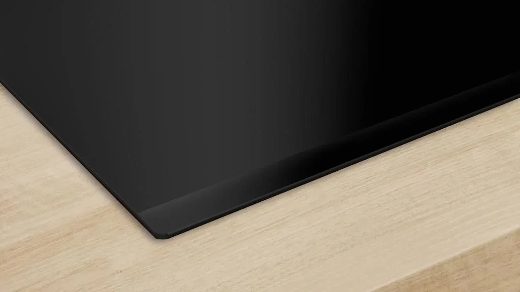 Индукционная варочная поверхность Bosch PIE631HB1E черный