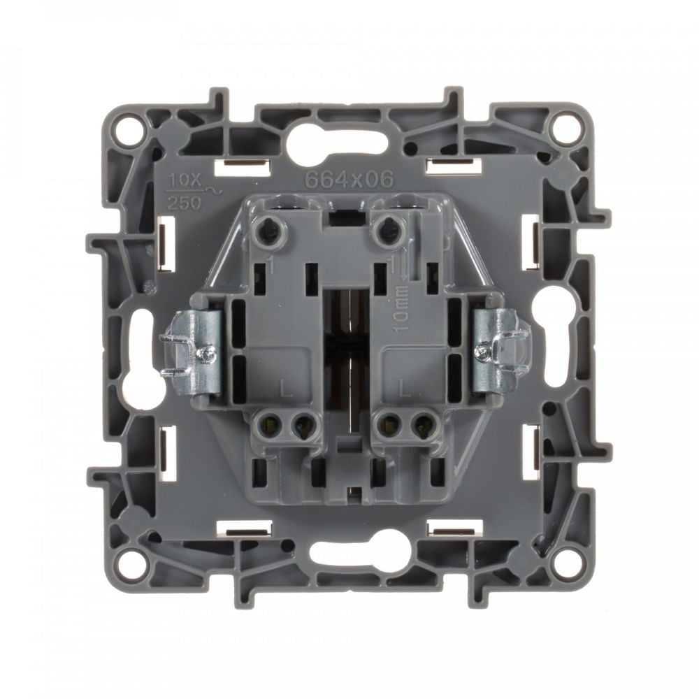 Legrand 672302 Выключатель двухклавишный - Etika - 10 A - 250 В~ - слоновая кость