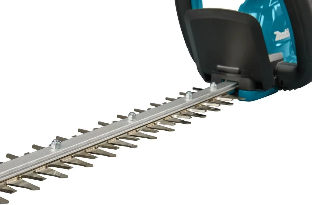 Кусторез аккумуляторный Makita LXT BL 18 В, 320 Вт, 60 см, 4000 рез/мин, диаметр раскрытия 20 мм XPT (BL1850B DC18RC) DUH606RT