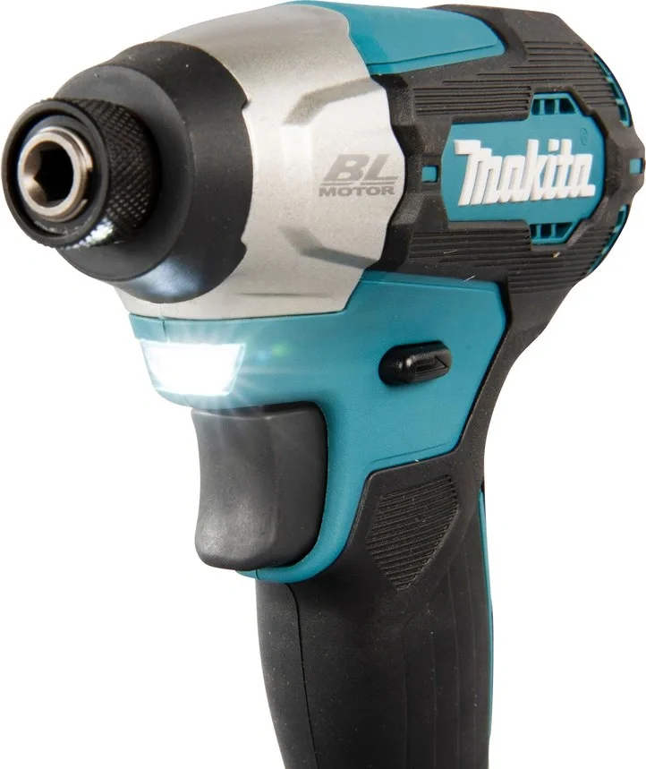Аккумуляторный ударный шуруповерт Makita DTD157RTJ 18В, BL, XPT, Li-ion, 140 Нм, 2 скорости
