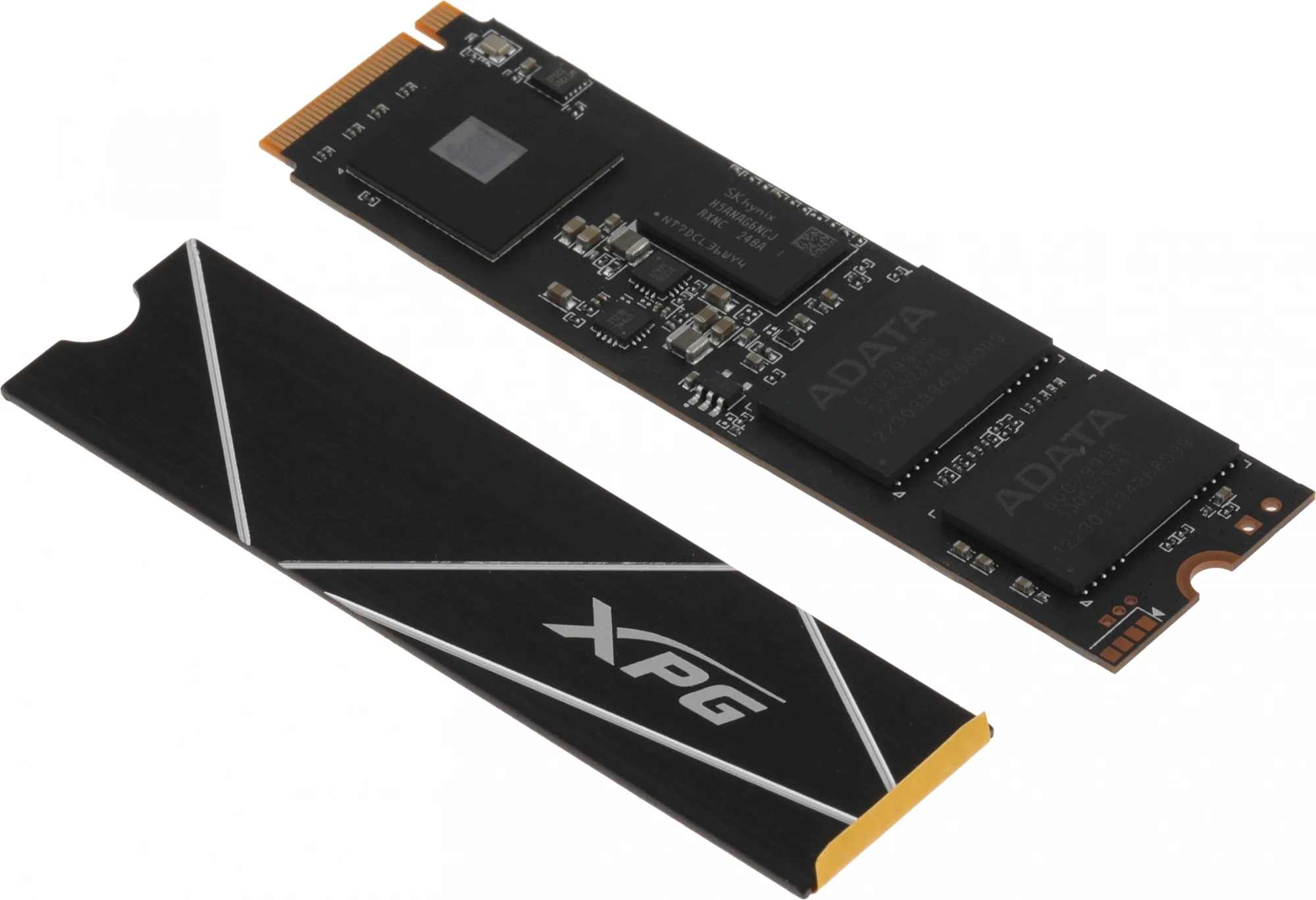 Твердотельный накопитель/ ADATA SSD GAMMIX S70 BLADE, 4096GB, M.2(22x80mm), NVMe, PCIe 4.0 x4, 3D TLC, R/W 7400/6600MB/s, IOPs 750 000/750 000, DRAM buffer 2048MB, TBW 2960, DWPD 0.4, with Heat Spreader (5 лет)