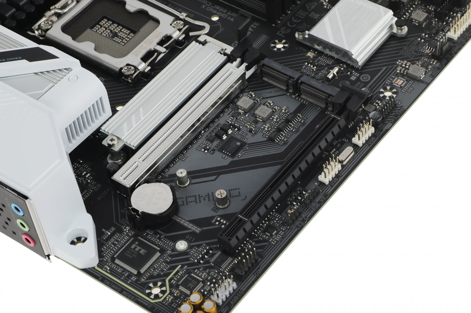 Материнская плата Gigabyte Z890M GAMING X, LGA 1851, Intel Z890, 4xDDR5, 4xSATA, 3xM.2, 1xPCIe 5.0 x16, 1xPCIe 4.0 x16, 1xHDMI, 2xDP, 1x 2.5Gb LAN, 2xUSB-A 2.0, 3xUSB-A 3.2 Gen 1, 3x3.5 мм, 7.1, mATX