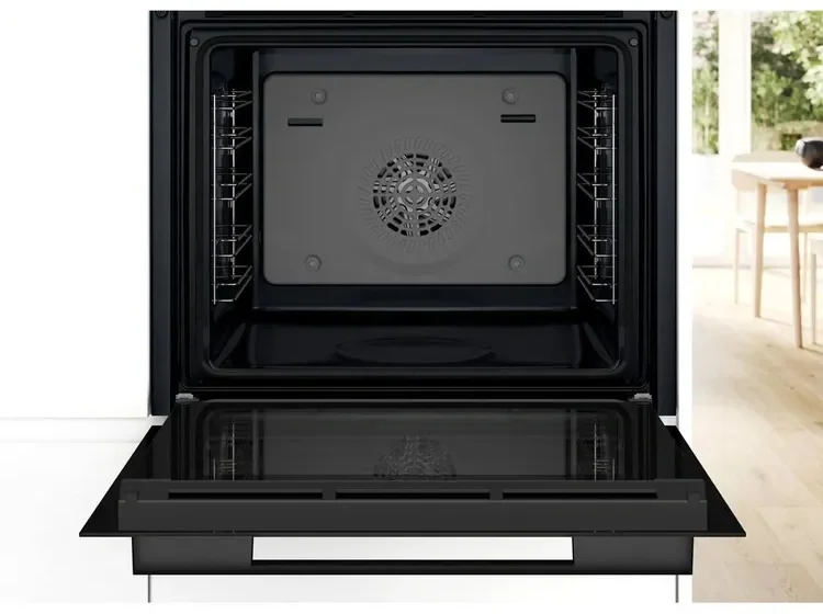 Духовой шкаф электрический Bosch HJA737BA0 Serie 4, 60 см, 76 л, черный, Auto Pilot 10, 3D Hotair,класс энергоэффективности А, 7 режимов, LCD-дисплей, галогенное освещение, самоочистка EcoClean,проволочные направляющие