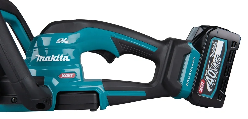 UH021GZ  Кусторез Makita аккум.