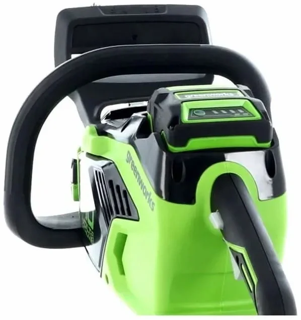 Цепная пила Greenworks GD40CS18 аккум. 1800Вт 2.4л.с. дл.шины:16" (40cm) 1аккум. 8Ач ЗУ (2005807UH)