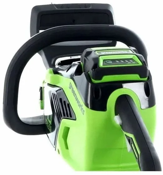 Цепная пила Greenworks GD40CS18 аккум. 1800Вт 2.4л.с. дл.шины:16" (40cm) 1аккум. 8Ач ЗУ (2005807UH)