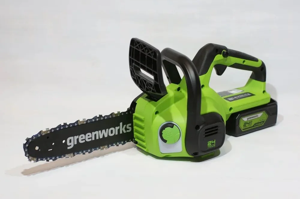Цепная пила Greenworks G24CS25 аккум. 600Вт 0.8л.с. дл.шины:10" (25cm) 1аккум. 8Ач ЗУ (2007707UH)