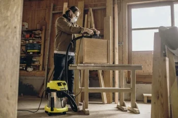Строительный пылесос Karcher WD 3 P S V-17/4/20 1000Вт (уборка: сухая/влажная/выдув/сбор воды) желтый