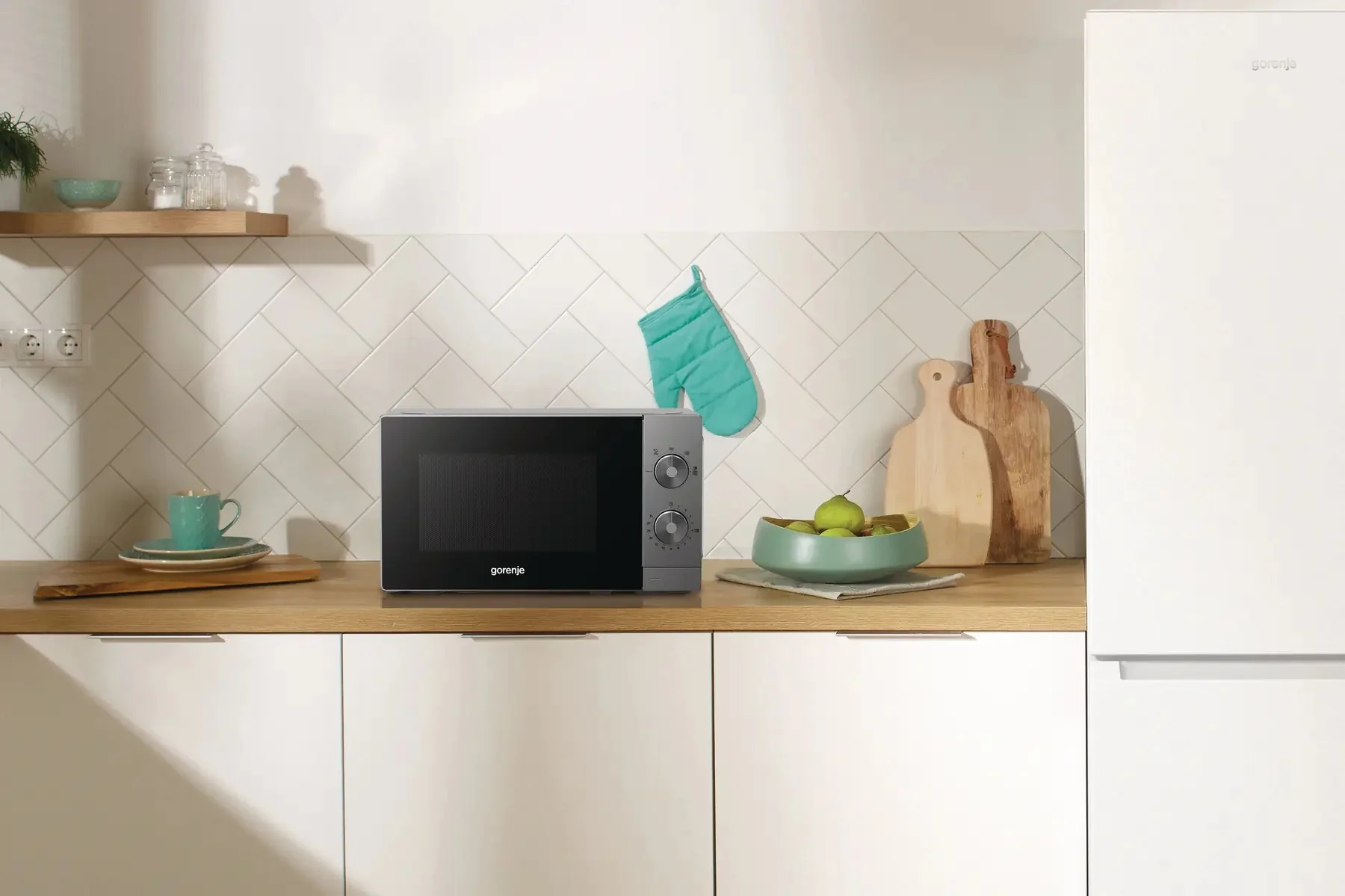 744383 Микроволновая Печь Gorenje MO20E1T4  20л. 700Вт серый
