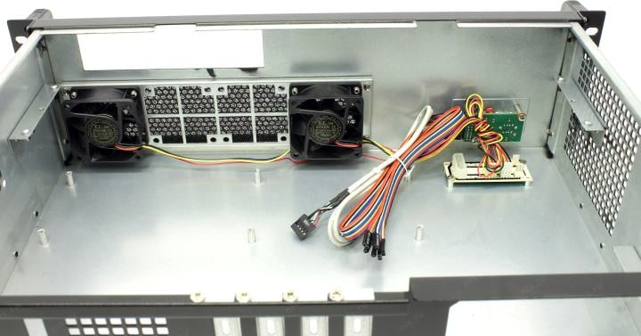 Server Case 3U Procase <UM330-B-0> Black ATX  без  БП