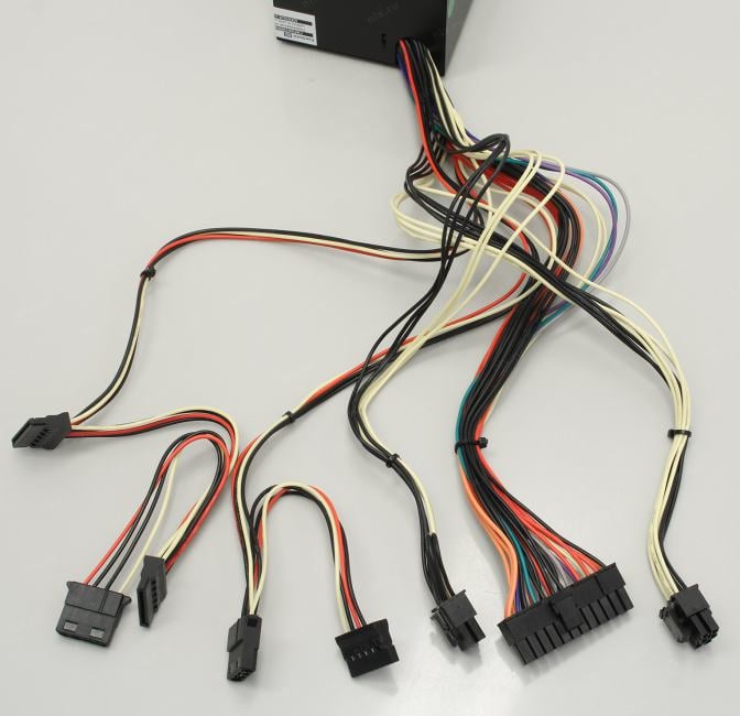 Блок питания ExeGate TPS300 <ES279023RUS> 300W  TFX  (24+4пин)