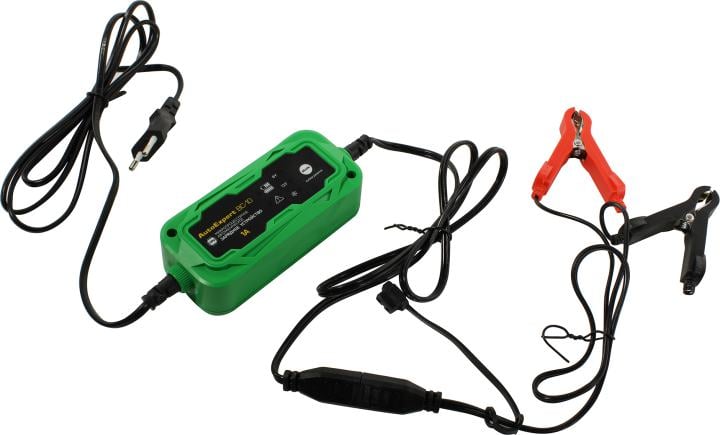 Зарядное устройство AutoExpert BC-10, 6/12V, 1A