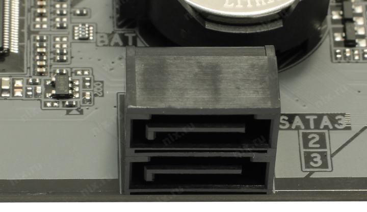 GIGABYTE B550 EAGLE WIFI6 (RTL) AM4 <B550> 5xPCI-E HDMI GbLAN+WiFi SATA  RAID ATX 4DDR4